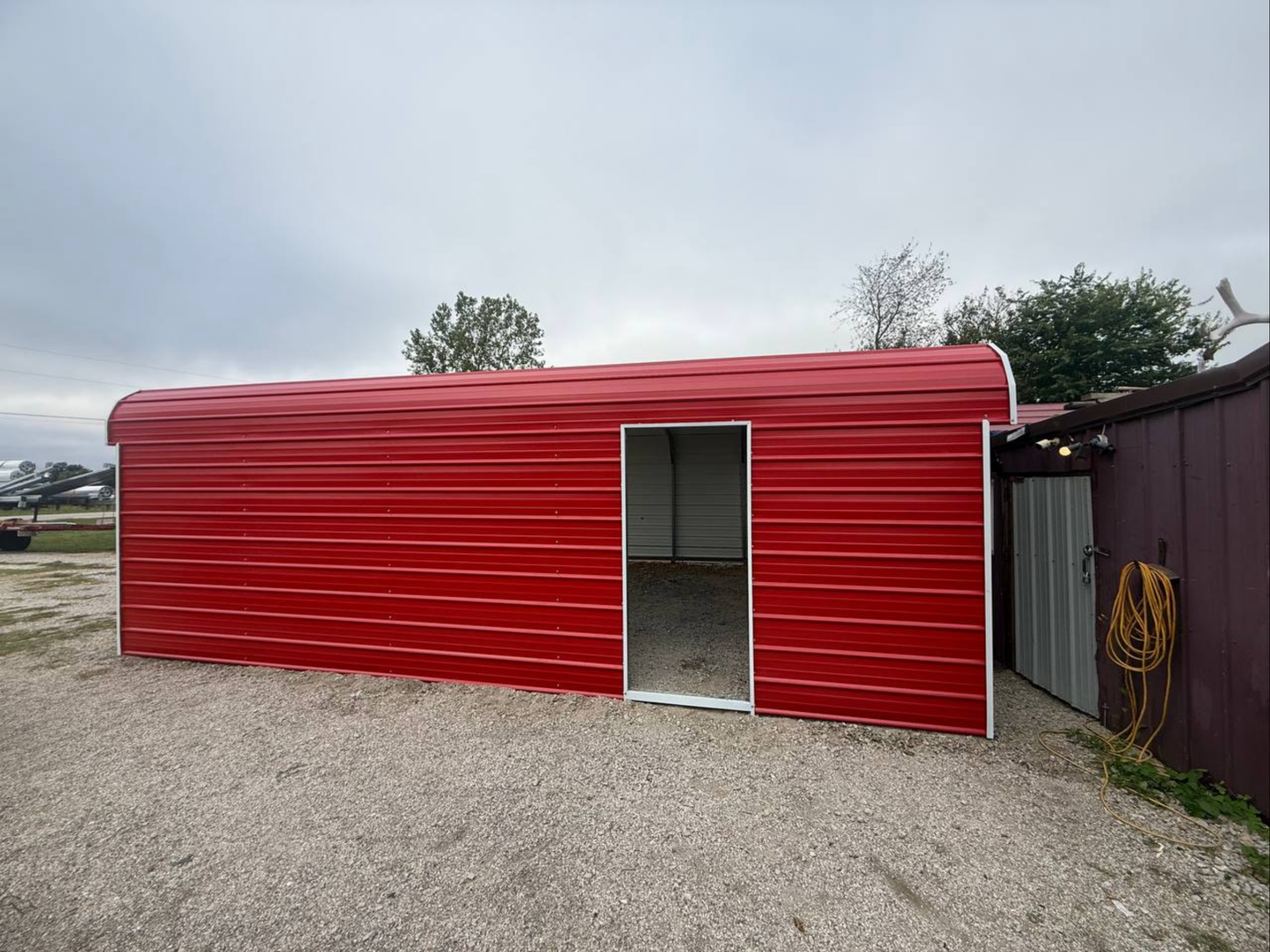 24’x25’x7’ Carport - Regular Roof