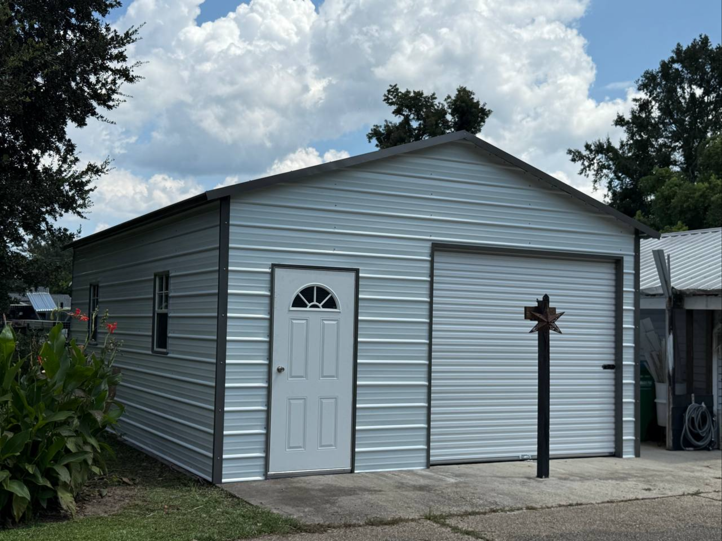 18’x25’x8’ Garage - Horizontal A Frame Roof
